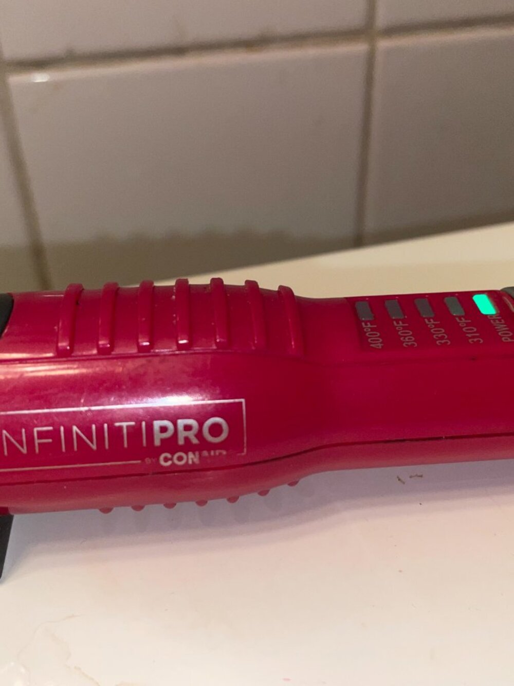 Infiniti Pro by Conair Tourmaline Ceramic Curling Wand